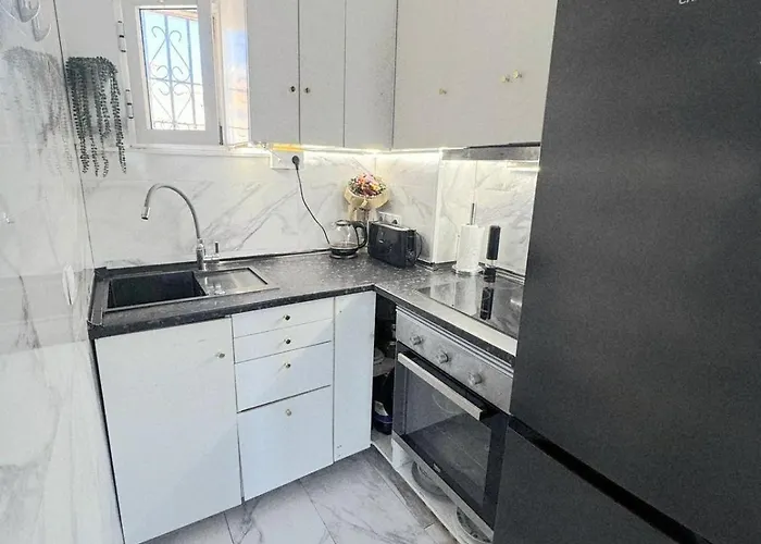 Bed & Breakfast Casa Mia Luxury Style House Keeper Pool Breakfast Free Parking